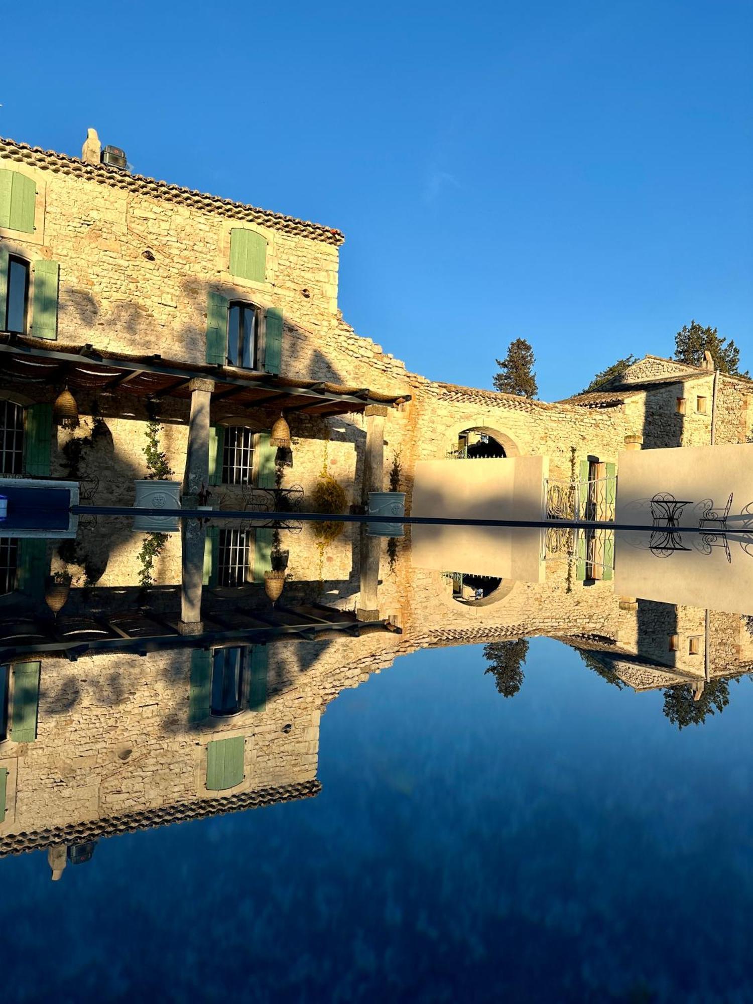 Maison Roucas - Restaurant Et D'hotes *