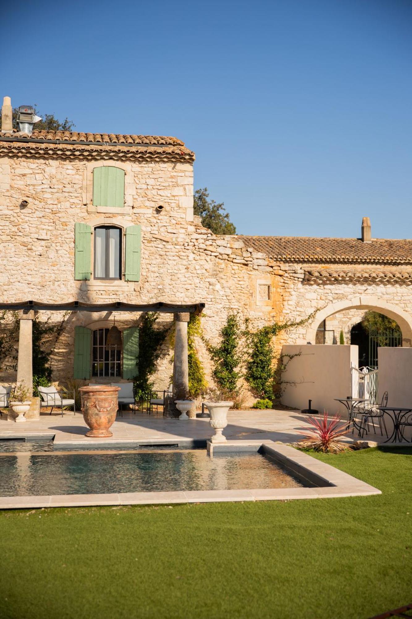 Maison Roucas - Restaurant Et D'hotes Guest house Solerieux